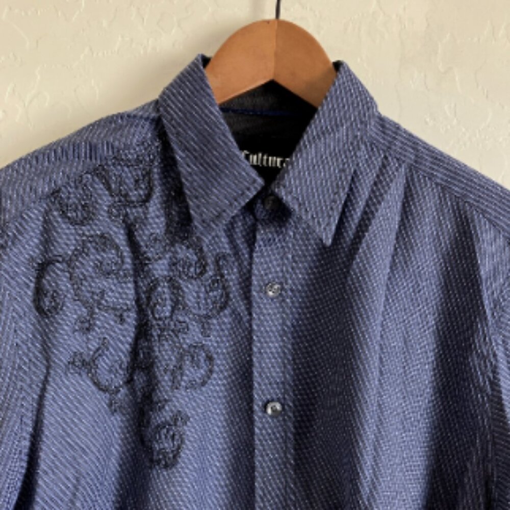 Cultura Embroidered Shirt Mens Medium Blue Striped Long Sleeve Western Button Up